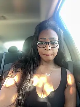 Snapshot of Blazerina chatting on 10/05/25, 07:45 Blazerina online show from 10/05/25, 07:45