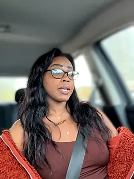 Snapshot of Blazerina chatting on 11/06/25, 07:59 Blazerina online show from 11/06/25, 07:59