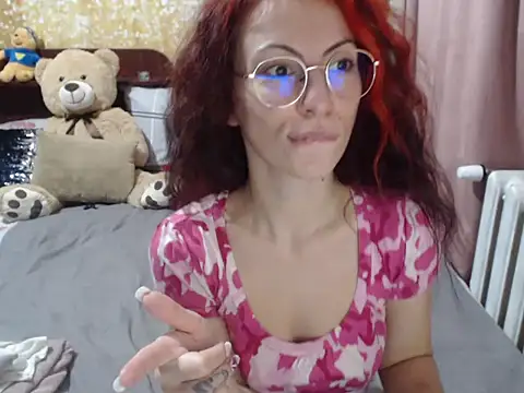 Emmatoo online show from 02/17/25, 11:34
