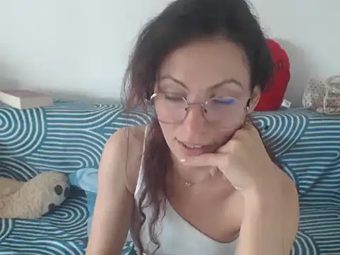 Emmatoo online show from 05/11/26, 04:04