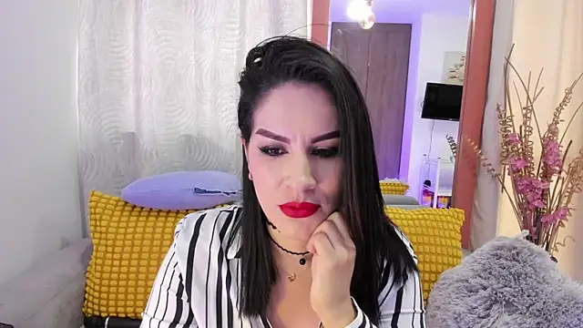 Pamela Rosal online show from 01/07/25, 12:52