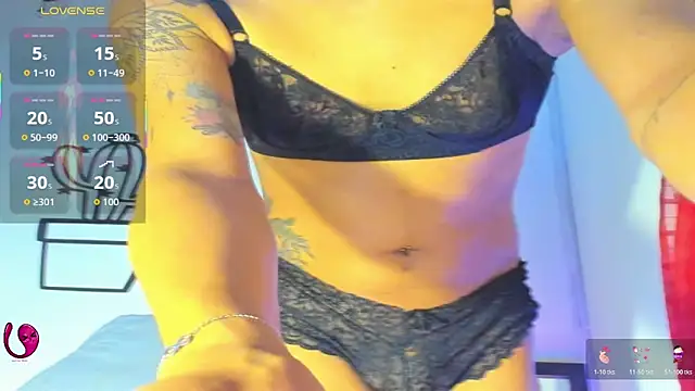 Alessia28  online show from 03/17/26, 02:38