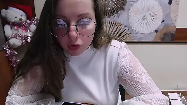  Annabelle Lee online show from 12/19/24, 01:51