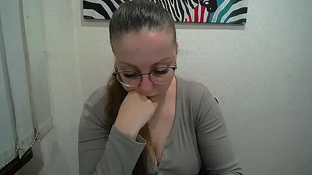  Annabelle Lee online show from 12/04/25, 10:46