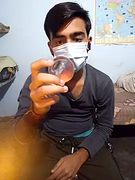 indian guy-7 online show from 12/08/24, 08:41
