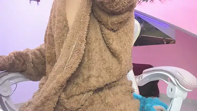 Snapshot of meribeth303av chatting on 12/10/24, 02:16 meribeth303av online show from 12/10/24, 02:16