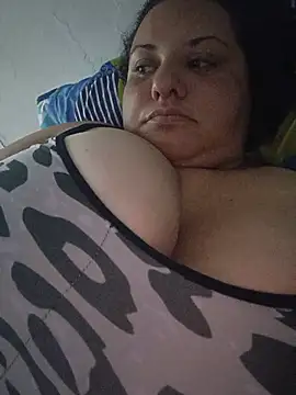 tetasgrandes karol online show from 07/12/26, 03:19