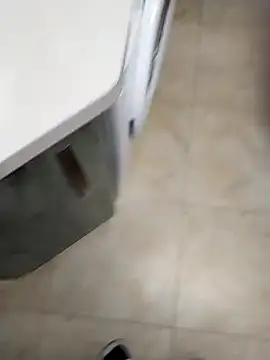 Snapshot of lobito1997 chatting on 01/29/25, 01:27 lobito1997 online show from 01/29/25, 01:27