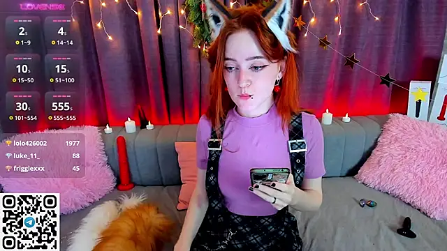 Moxy Foxy online show from 12/21/24, 04:41
