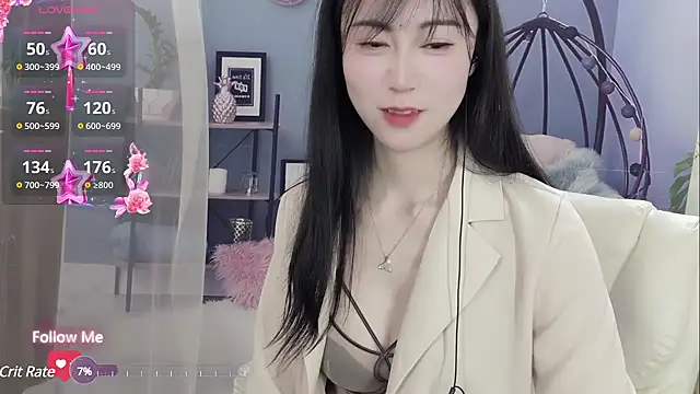 Lisa-s online show from 01/27/25, 05:47