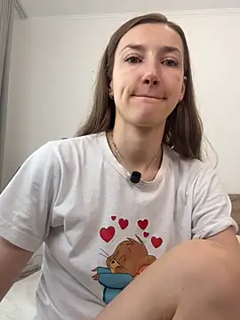Snapshot of KateRedgar chatting on 05/03/26, 12:22 KateRedgar online show from 05/03/26, 12:22