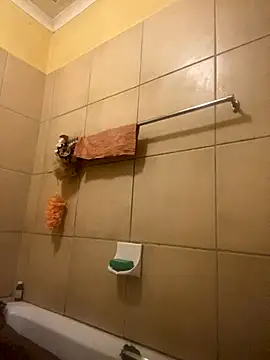 Snapshot of Moorella1 chatting on 12/03/25, 04:49 Moorella1 online show from 12/03/25, 04:49