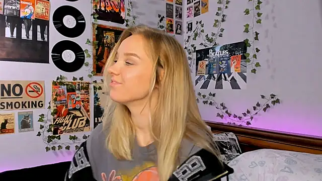 AliciaParkerf online show from 12/13/24, 12:20