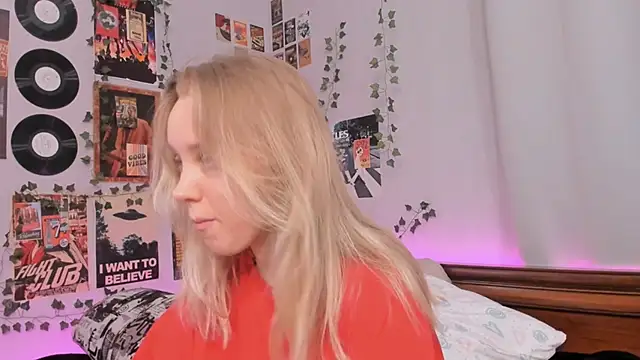 AliciaParkerf online show from 12/18/24, 08:25