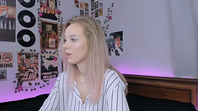 AliciaParkerf online show from 01/10/25, 08:26