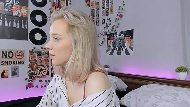 AliciaParkerf online show from 01/17/25, 11:51