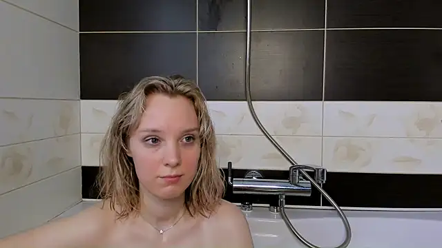 AliciaParkerf online show from 01/25/25, 02:37