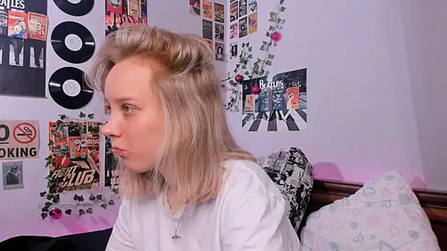 AliciaParkerf online show from 02/07/25, 08:42