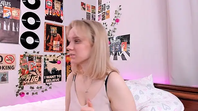 AliciaParkerf online show from 02/11/25, 08:10