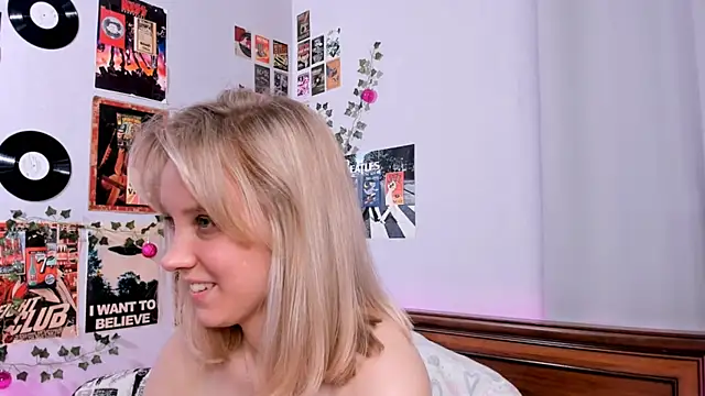 AliciaParkerf online show from 02/25/25, 11:33