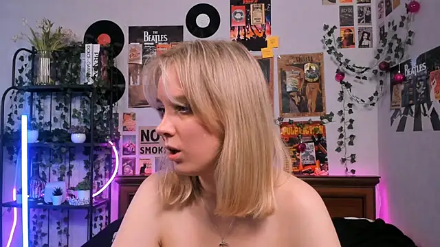 AliciaParkerf online show from 03/13/25, 11:27
