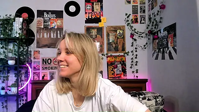 AliciaParkerf online show from 03/16/25, 08:43
