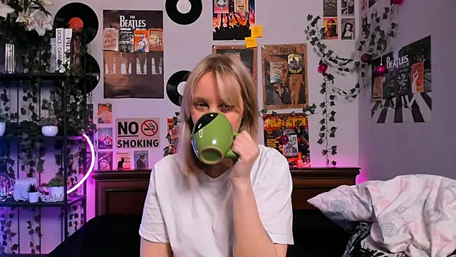 AliciaParkerf online show from 03/19/25, 11:36