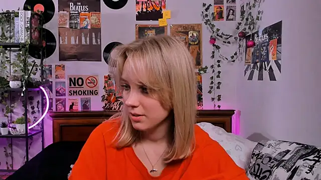AliciaParkerf online show from 03/22/25, 12:06