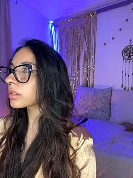 ThaliaRivera  online show from 02/05/25, 01:58