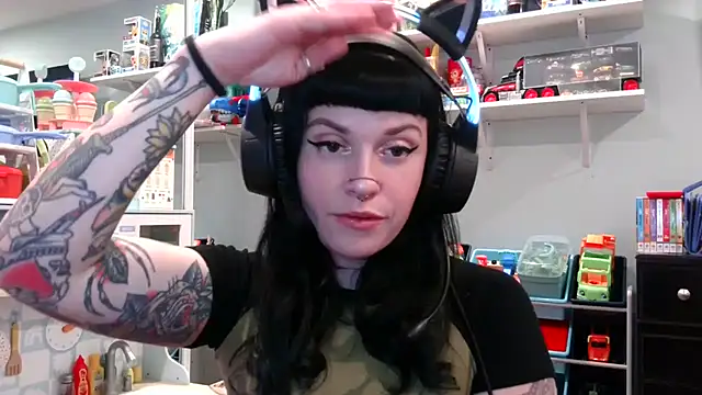 Marcelinegoddess online show from 02/15/25, 05:19