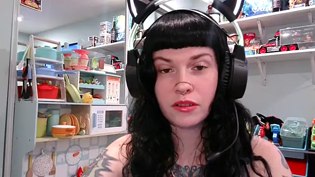 Marcelinegoddess online show from 02/17/25, 03:58