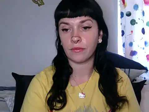 Snapshot of Marcelinegoddess chatting on 12/16/25, 03:06 Marcelinegoddess online show from 12/16/25, 03:06