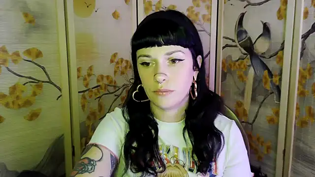 Snapshot of Marcelinegoddess chatting on 03/31/26, 03:19 Marcelinegoddess online show from 03/31/26, 03:19