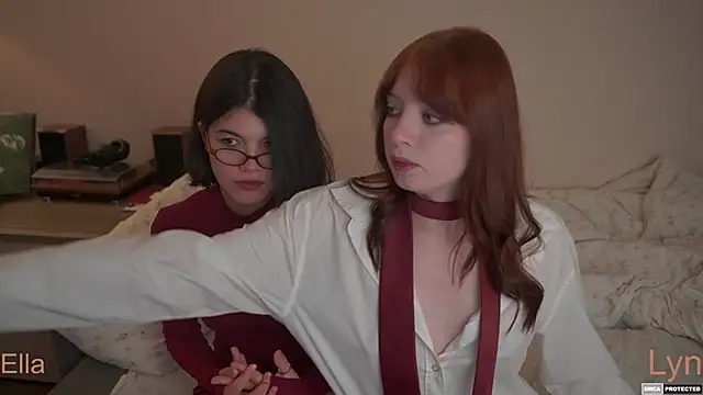 Snapshot of the_cure___ chatting on 02/23/25, 09:16 the cure online show from 02/23/25, 09:16