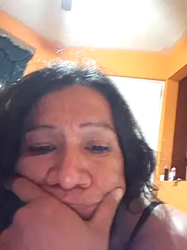 miicheele32 online show from 11/02/25, 11:34