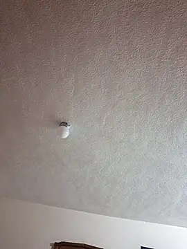 miicheele32 online show from 11/19/25, 07:08