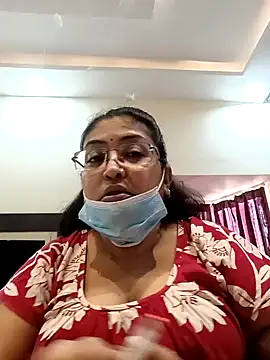 LAVERNIYA  online show from 01/03/25, 06:22
