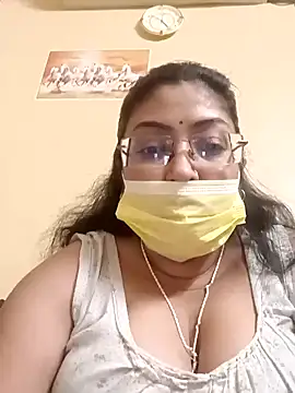 LAVERNIYA  online show from 01/17/25, 11:27
