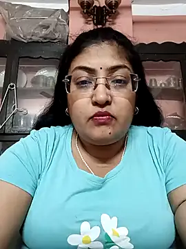 LAVERNIYA  online show from 01/21/25, 11:24