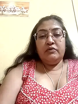 LAVERNIYA  online show from 02/15/25, 11:28