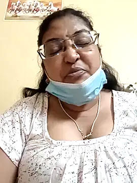 LAVERNIYA  online show from 02/28/25, 11:58