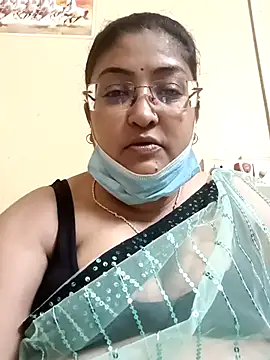 LAVERNIYA  online show from 03/02/25, 11:18