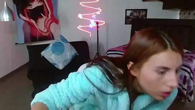 Kloe Deker online show from 12/30/24, 04:40