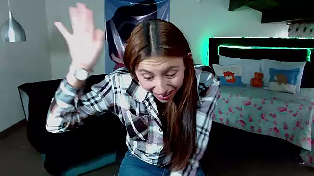 Kloe Deker online show from 01/22/25, 04:44