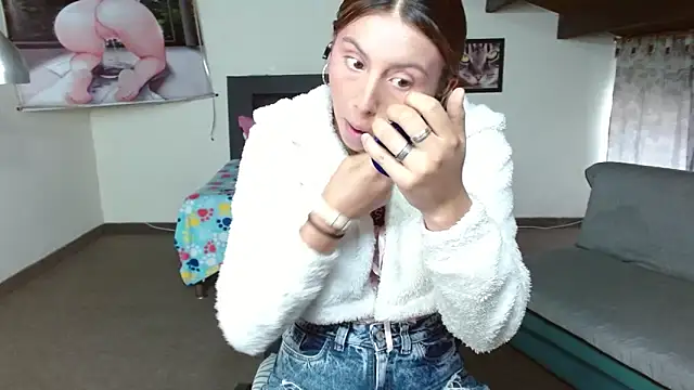 Kloe Deker online show from 03/06/25, 01:35