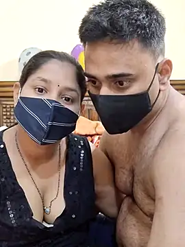 IND COUPLE1 online show from 02/18/25, 01:33