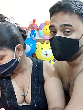 IND COUPLE1 online show from 02/23/25, 04:46