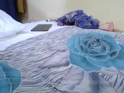 Snapshot of Brown_ebony chatting on 02/24/25, 11:43 Brown ebony online show from 02/24/25, 11:43