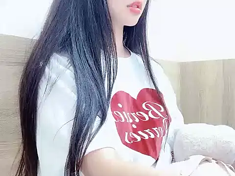 Snapshot of Virgo_686 chatting on 10/07/25, 12:35 Virgo 686 online show from 10/07/25, 12:35