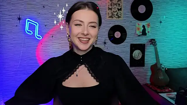 Snapshot of GloriaElmer chatting on 12/04/24, 06:28 GloriaElmer online show from 12/04/24, 06:28